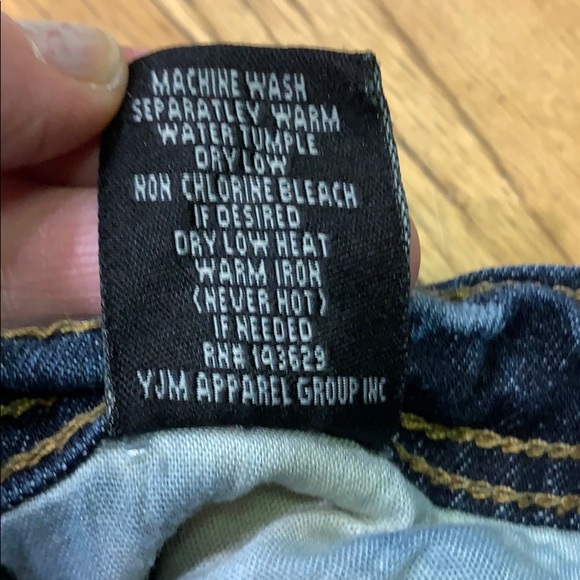 Boho Thrill Jeans | Distressed/Bleached  sz:2 - Picture 9 of 9